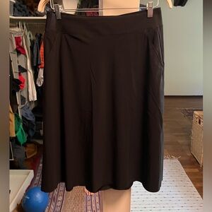 Athleta black midi skirt